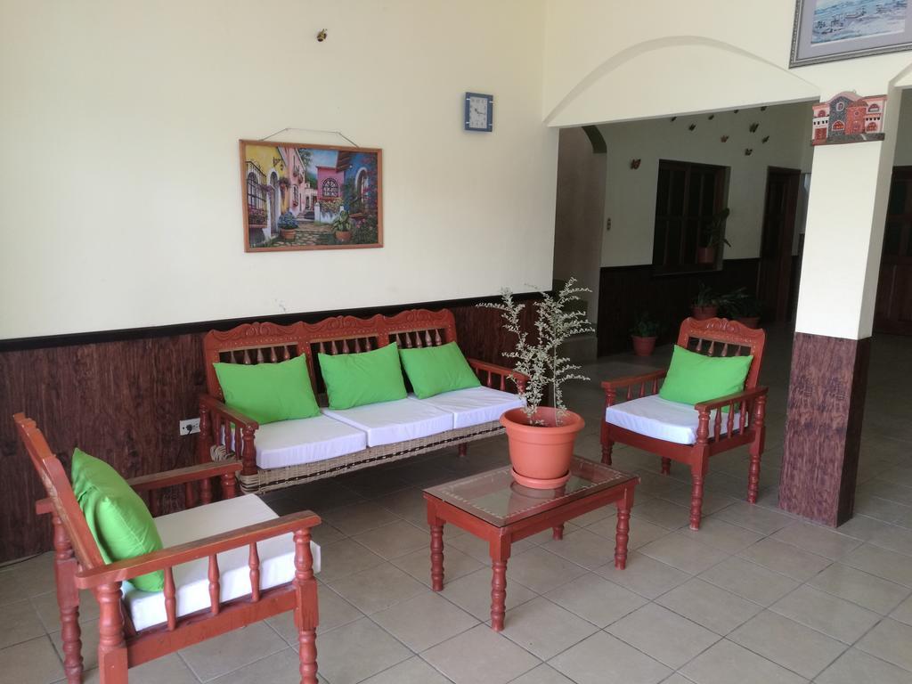 La Posada De Don Jose Flores Bagian luar foto
